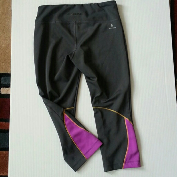 Gray New Balance Capri Workout Pants - Picture 3 of 3